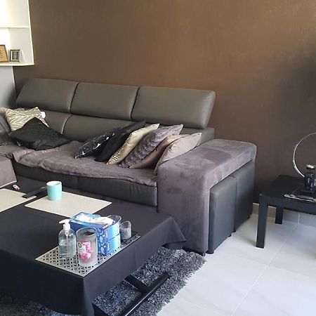 Appartement F3 เบอซองซง ภายนอก รูปภาพ