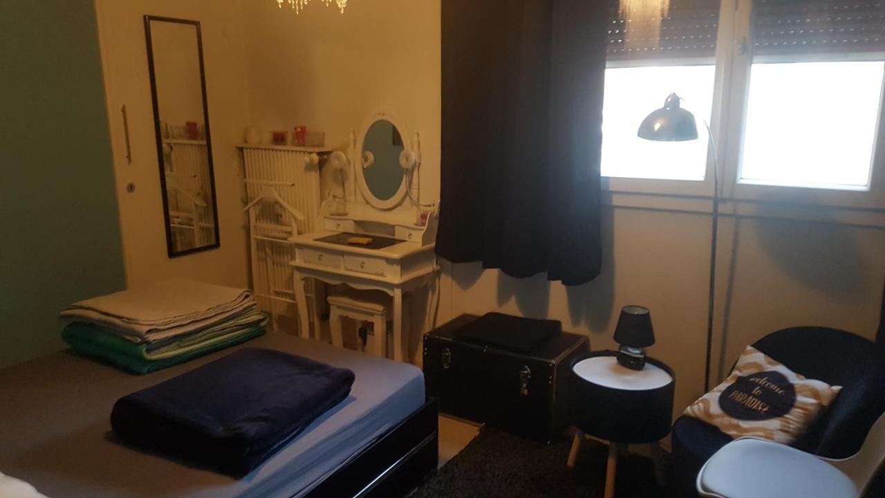 Appartement F3 เบอซองซง ภายนอก รูปภาพ